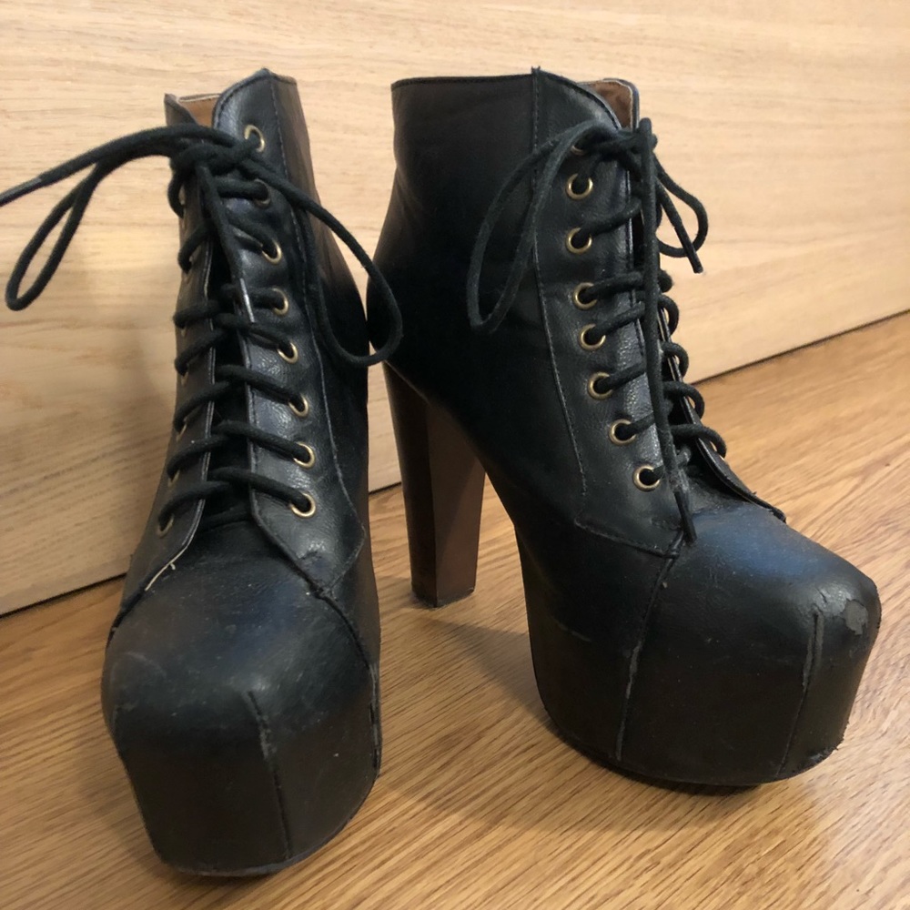 Black chunky lace boots